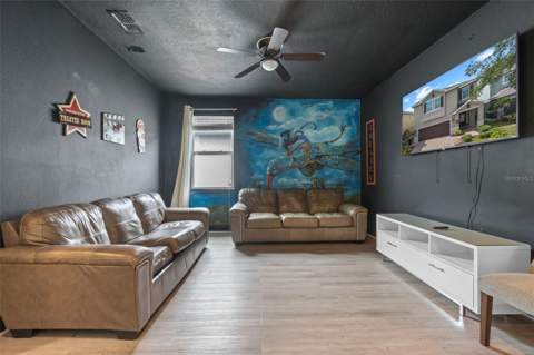 551 Lasso Drive, Kissimmee FL - photo 8 of 68