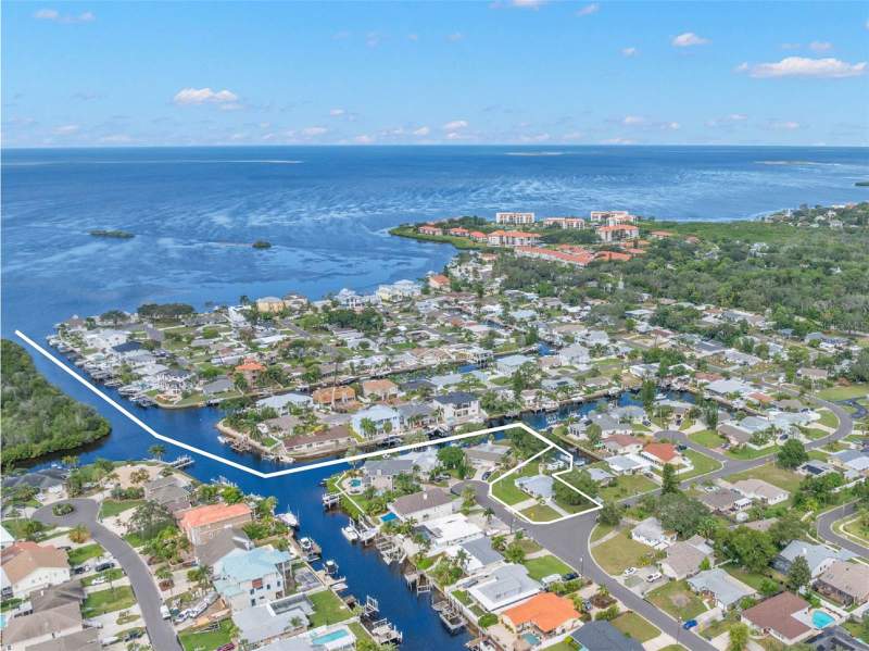 3 bedroom Single Family Residence at 332 Westwinds Drive, Baywood Village, Palm Harbor — photo 3