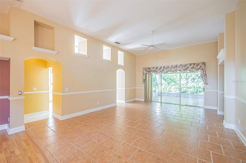 2 bedroom Single Family Residence at 7004 Pine Hollow Drive, The Country Club Of Mount Dora Phase Ii-2, Mount Dora — photo 4