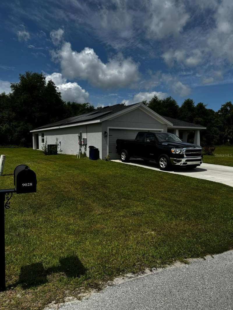 4 bedroom Single Family Residence at 9028 SE 41st Court Road, Summercrest, Ocala — photo 1