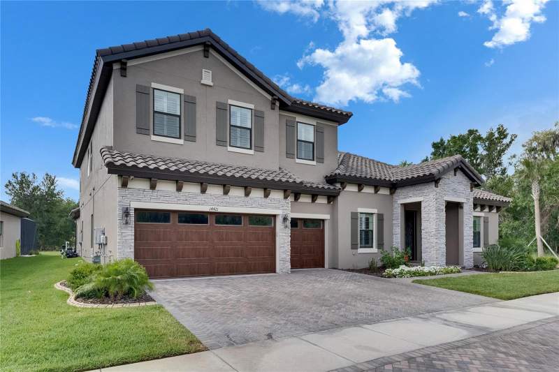5 bedroom Single Family Residence at 14421 Swiss Bridge Drive, Hinton Hawkstone, Lithia — photo 2