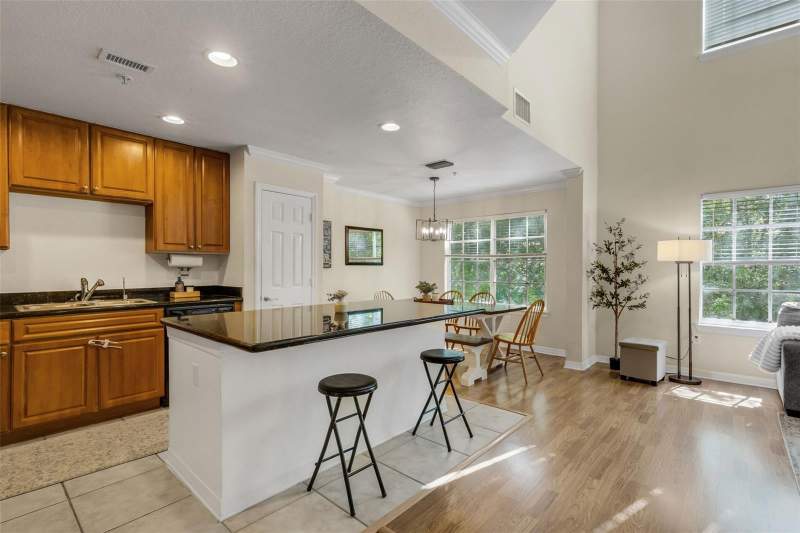 3 bedroom Condominium at 9872 Meadow Field Circle #503, Arlington Park Condo, Tampa — photo 5