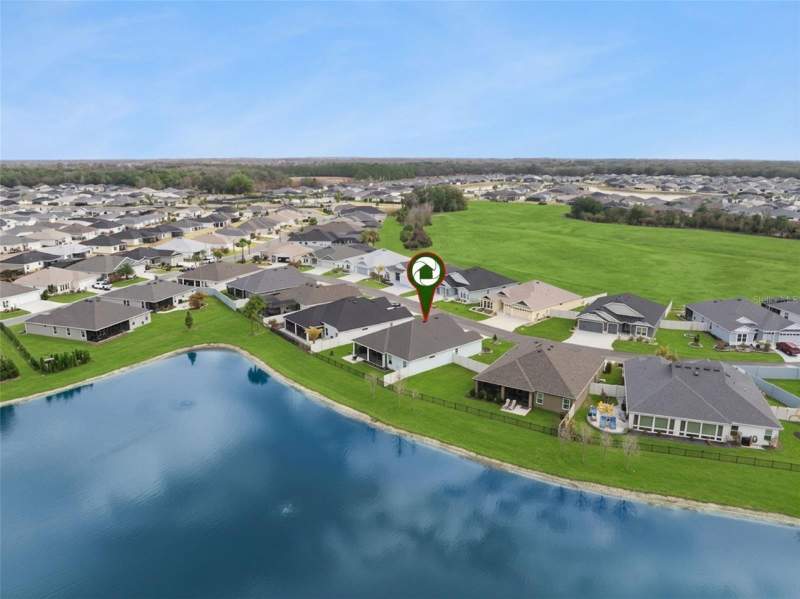 3 bedroom Single Family Residence at 7492 Far Hills Loop, The Villages, The Villages — photo 5