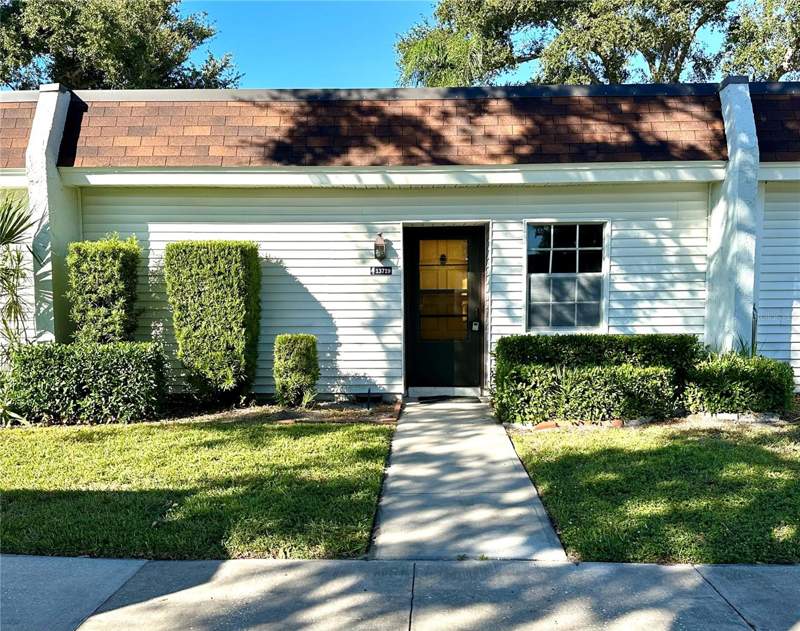 Mission Oaks Condo