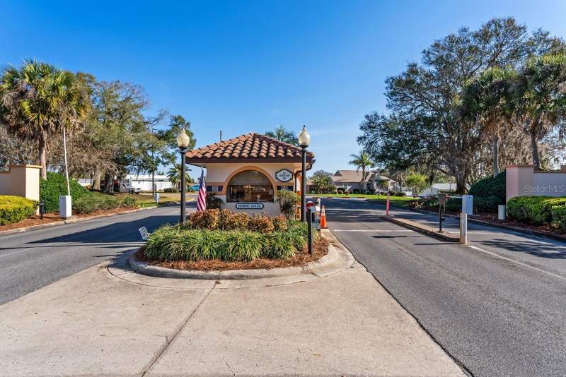 2 bedroom Modular Home at 1116 W Boone Court, Lady Lake Orange Blossom Gardens Unit 13, Lady Lake — photo 5