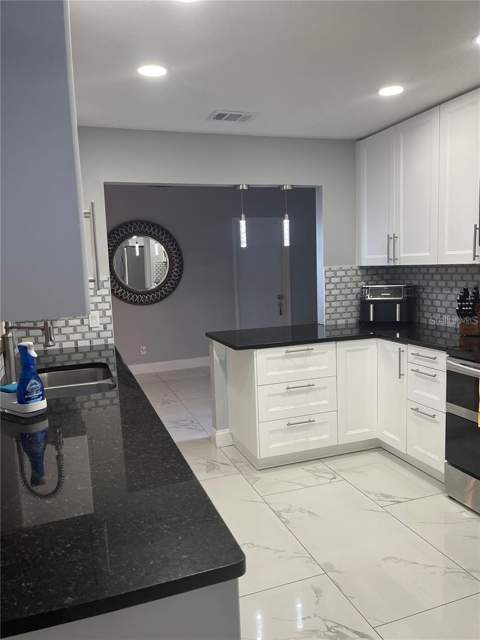 3140 Tcu Boulevard, Orlando FL - photo 6 of 19