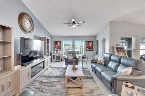 11355 Leland Groves Drive, Riverview FL - photo 6 of 24