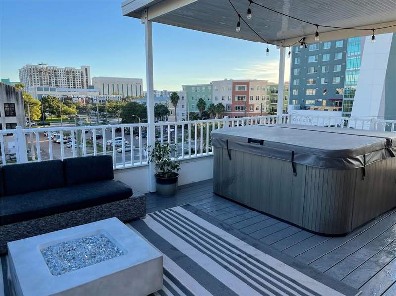 Skye 333 Townhomes