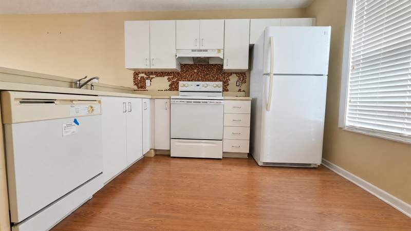 1 bedroom Condominium at 2540 Woodgate Boulevard #203, Dockside Condo, Orlando — photo 4