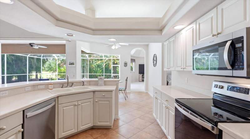 3 bedroom Single Family Residence at 5424 White Ibis Drive, Heron Creek, North Port — photo 4