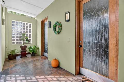 5659 Shore Boulevard, Gulfport FL - photo 16 of 99