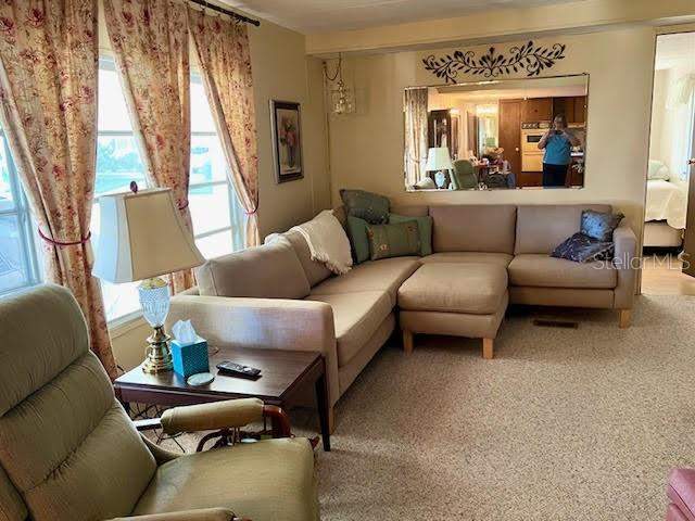 2 bedroom Mobile Home at 3405 Lanark Drive, Tanglewood Mobile Village, Holiday — photo 2