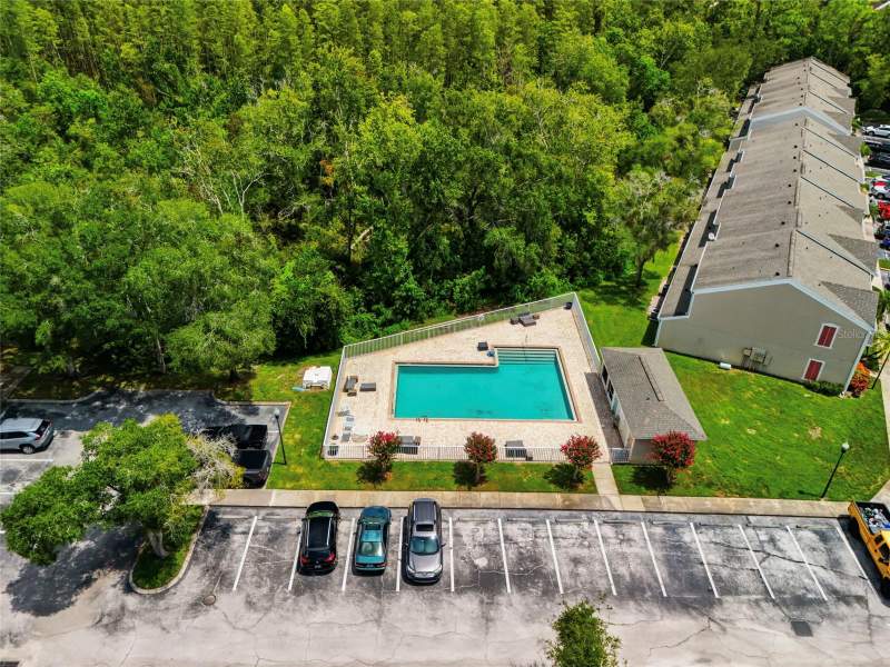 2 bedroom Townhouse at 5416 Carrollwood Key Drive #8, Carrollwood Key, Tampa — photo 2