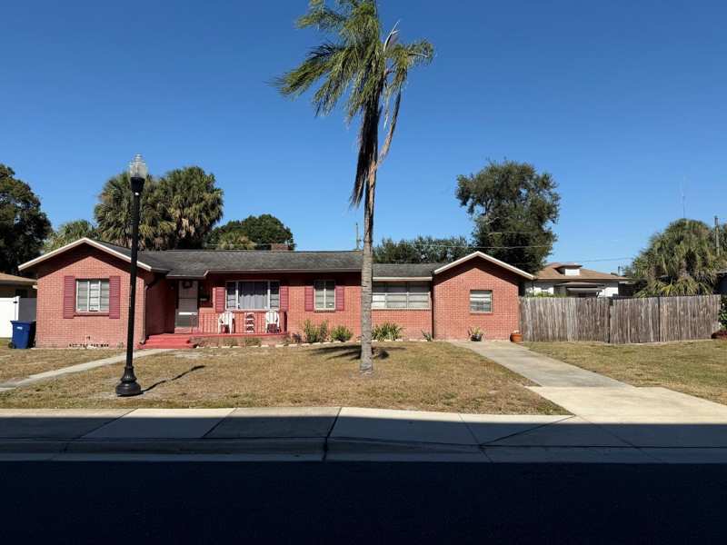 3 bedroom Single Family Residence at 1715 W Carmen Street, Benjamins 5th Add, Tampa — photo 1