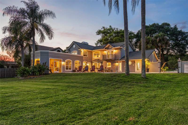 4 bedroom Single Family Residence at 9620 Maywood Drive, Lake Down Shores, Windermere — photo 2