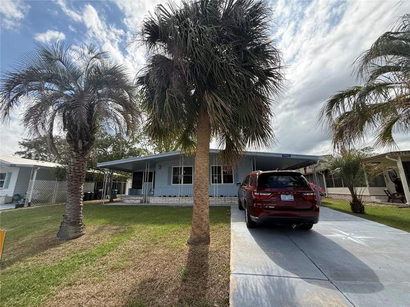 2 bedroom Mobile Home at 7441 Fairlane Avenue, High Point Mh Sub, Brooksville — photo 2