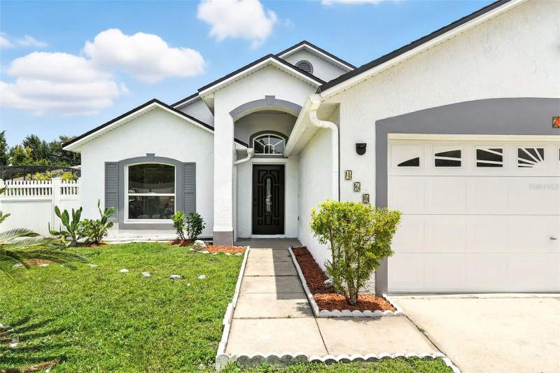 3 bedroom Single Family Residence at 460 MARTIGUES DRIVE, POINCIANA VILLAGE 5 NBHD 1, KISSIMMEE — photo 3