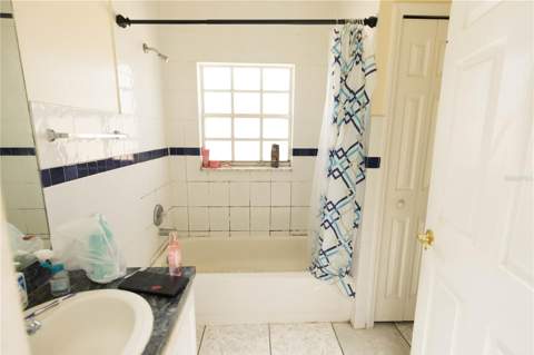 1055 Universal Rest Place, Kissimmee FL - photo 19 of 32