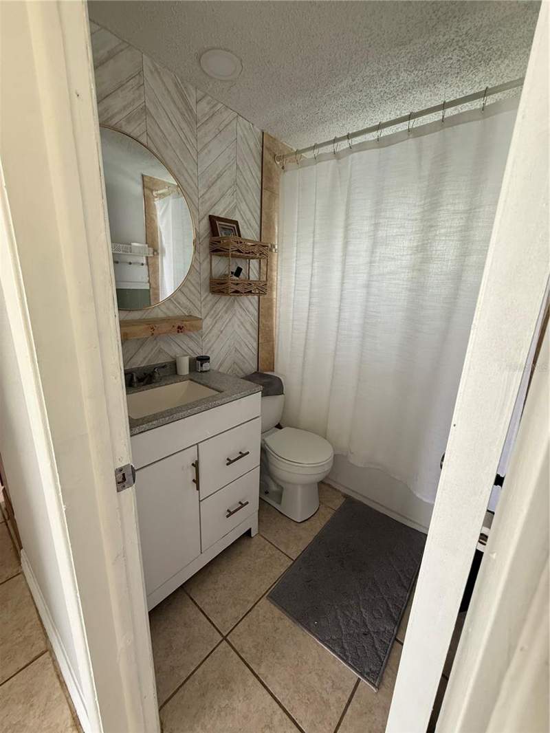 3 bedroom Single Family Residence at 7325 Ivanhoe Drive, Embassy Hills, Port Richey — photo 2