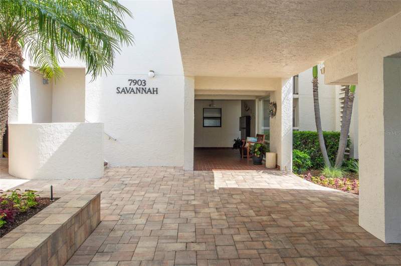 SavannahCondos for Sale in South Pasadena, FL