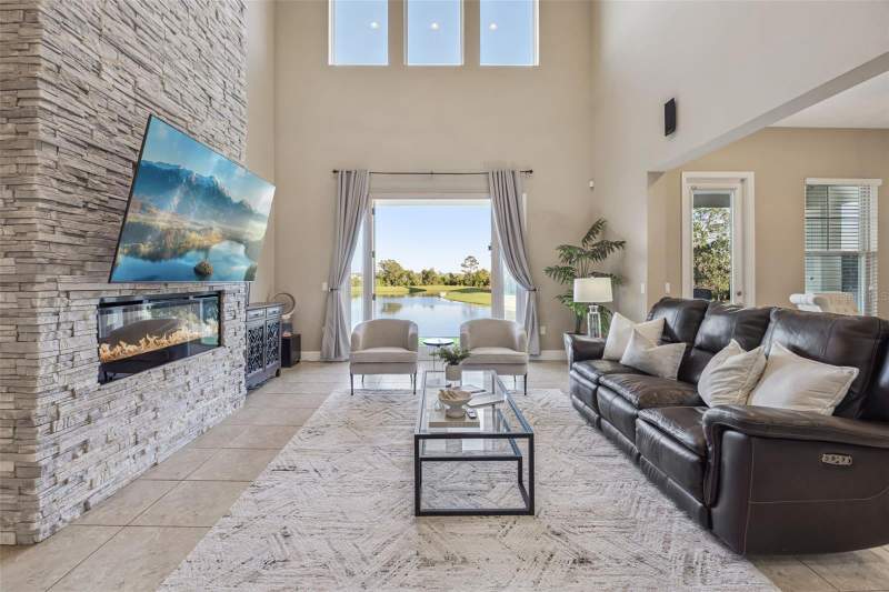 5 bedroom Single Family Residence at 9207 Busaco Park Way, Watermark Ph 1B, Winter Garden — photo 2