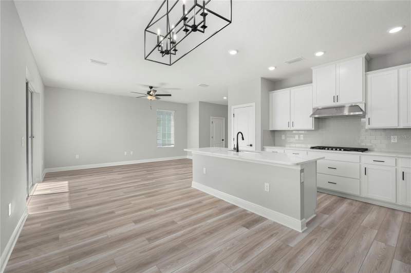 6 bedroom Single Family Residence at 7886 Somersworth Drive, Reunion Village Phase 4, Kissimmee — photo 3
