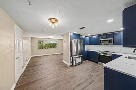 3640 Landale Drive, Holiday FL - photo 19 of 38