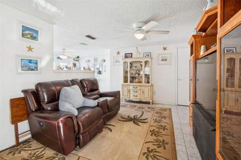 6503 Amundson Court, Tampa FL - photo 16 of 71