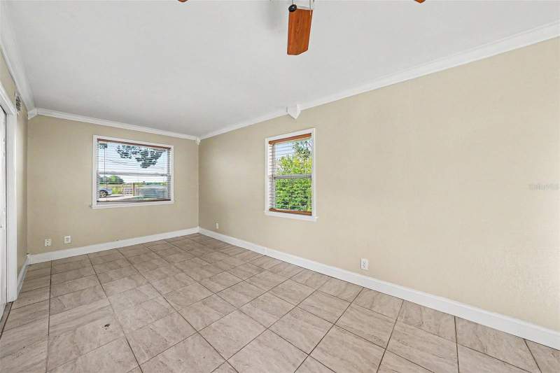 3 bedroom Single Family Residence at 10118 114th Terrace, Orange Lake Village, Largo — photo 2
