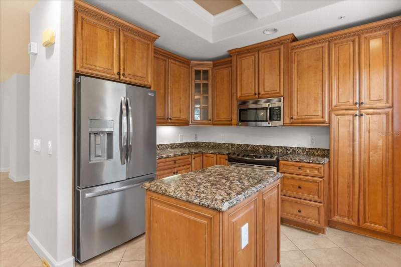 4 bedroom Townhouse at 1125 Bolton Place, Grande Oaks At Heathrow, Lake Mary — photo 3
