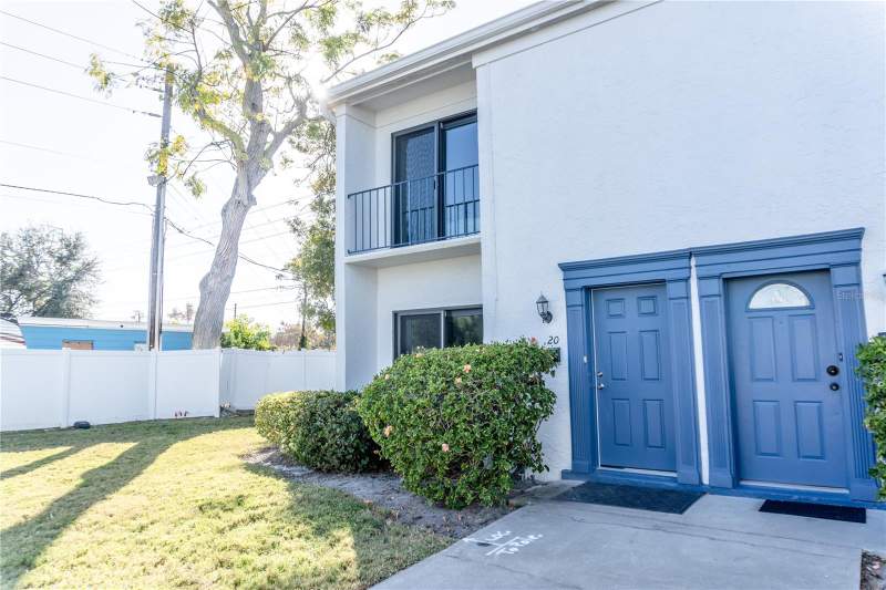 Bardmoor WestCondos for Sale in Seminole, FL