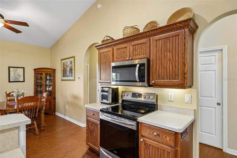 81 Fairway Circle, Umatilla FL - photo 14 of 46