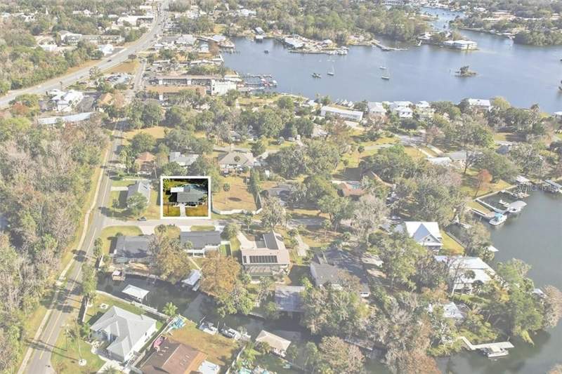 4 bedroom Single Family Residence at 547 NW 9th Avenue, Crystal River, Crystal River — photo 2