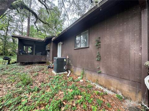 713 NW 95th Terrace, Gainesville FL - photo 16 of 20