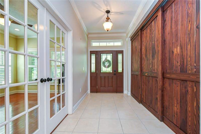 5 bedroom Single Family Residence at 6135 Churchside Drive, Fishhawk Ranch, Lithia — photo 4