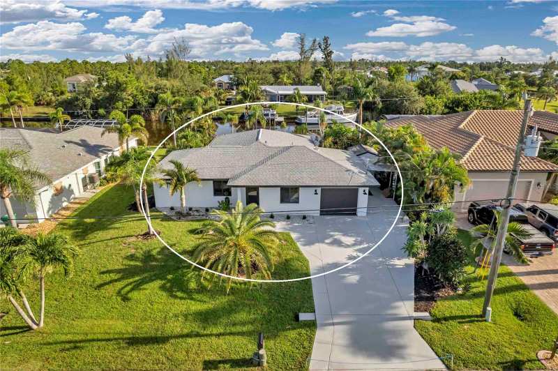 2 bedroom Single Family Residence at 15180 Lyneburg Avenue, Port Charlotte Sec 082, Port Charlotte — photo 1