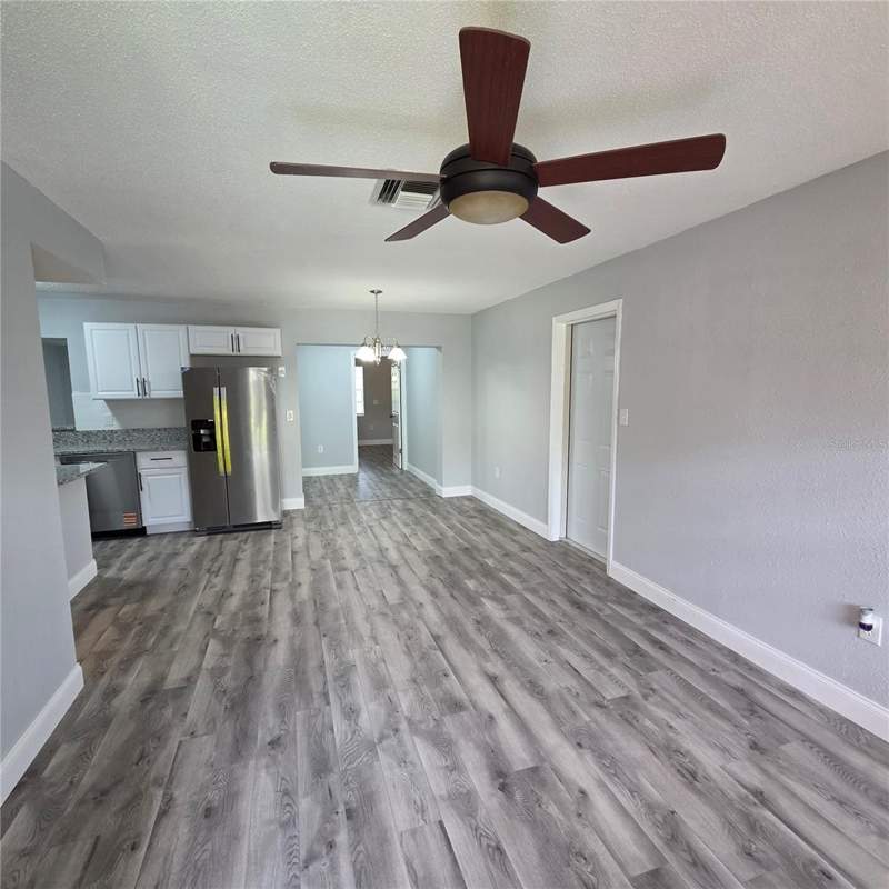 4 bedroom Single Family Residence at 810 SWISS LANE, SUN RAY TERRACE, ORLANDO — photo 3