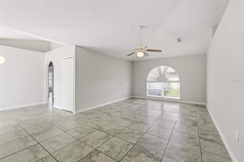 955 Louvre Court, Kissimmee FL - photo 15 of 38