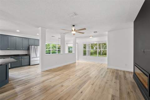 15814 Starling Water Drive, Lithia FL - photo 15 of 42