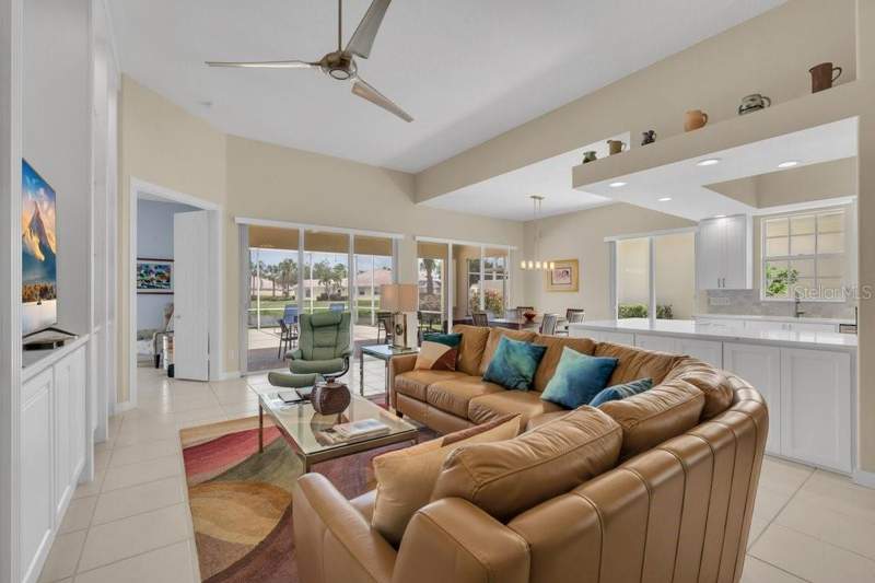 3 bedroom Single Family Residence at 8375 Jesolo Lane, Villagewalk, Sarasota — photo 3