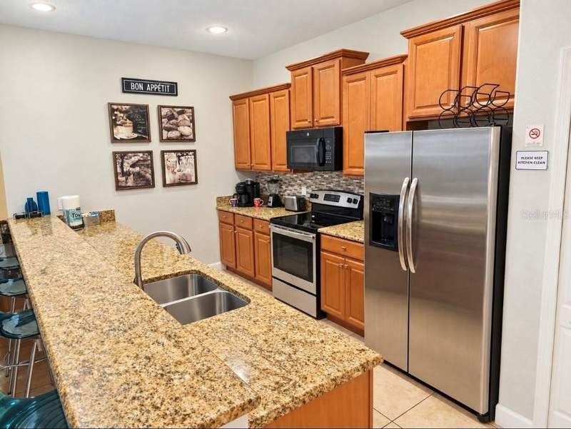 4 bedroom Townhouse at 8961 Bismarck Palm Rd, Paradise Palms Resort Ph 3B, Kissimmee — photo 3