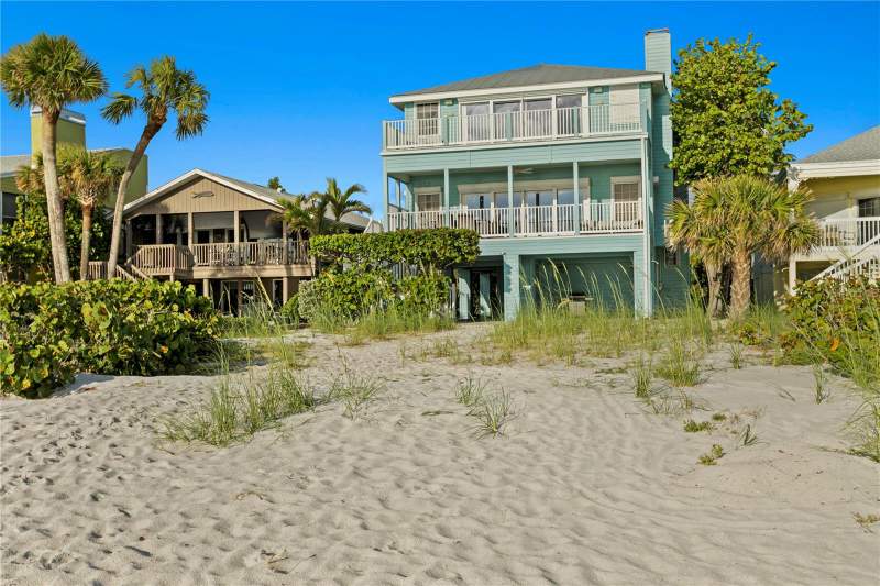 4 bedroom Single Family Residence at 20060 Gulf Boulevard, Indian Shores, Indian Shores — photo 3