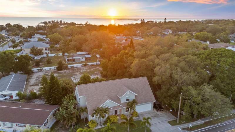 Tampa & Tarpon Springs Land Co