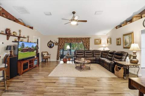 16389 Margot Road, Weeki Wachee FL - photo 6 of 44