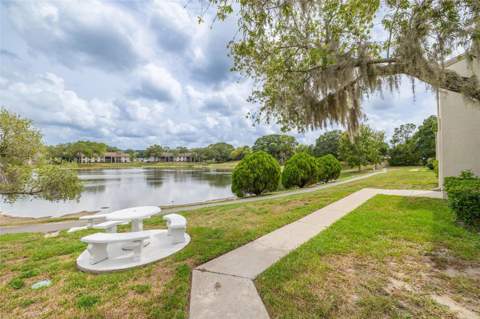 1882 Pine Ridge Way #C2, Palm Harbor FL - photo 24 of 28