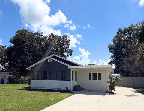 335 E Hoffman Street, home for sale in Lake Alfred 33850