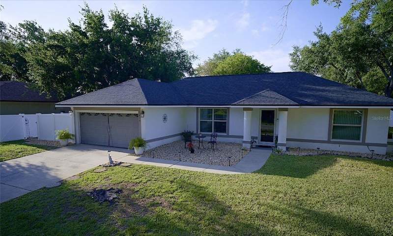3 bedroom Single Family Residence at 408 Raymond Street, Minneola Sunset Shores Sub, Minneola — photo 2