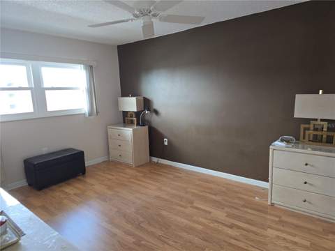 5603 80th Street #410, St Petersburg FL - photo 21 of 57
