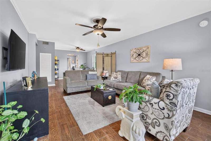 2 bedroom Condominium at 1900 58th Avenue #14, Town Apts Condo, St Petersburg — photo 5