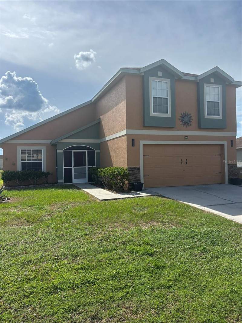 5 bedroom Single Family Residence at 664 Brockton Drive, Poinciana Village 2 Nbhd 3, Kissimmee — photo 2